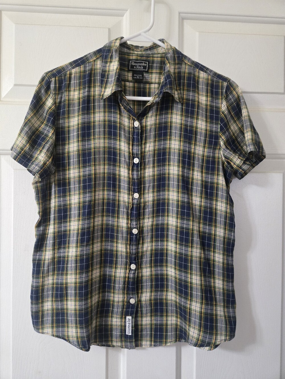 Abercrombie & Fitch Women's Plaid Short-Sleeve Button-Down Camp Style Shirt